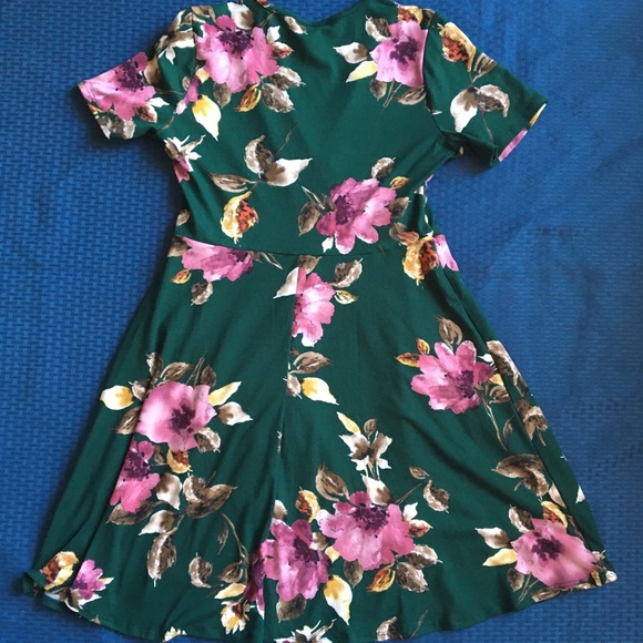 Floral Dress - Picture 2 of 4